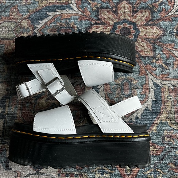 DR MARTEN sandals - Picture 2 of 8
